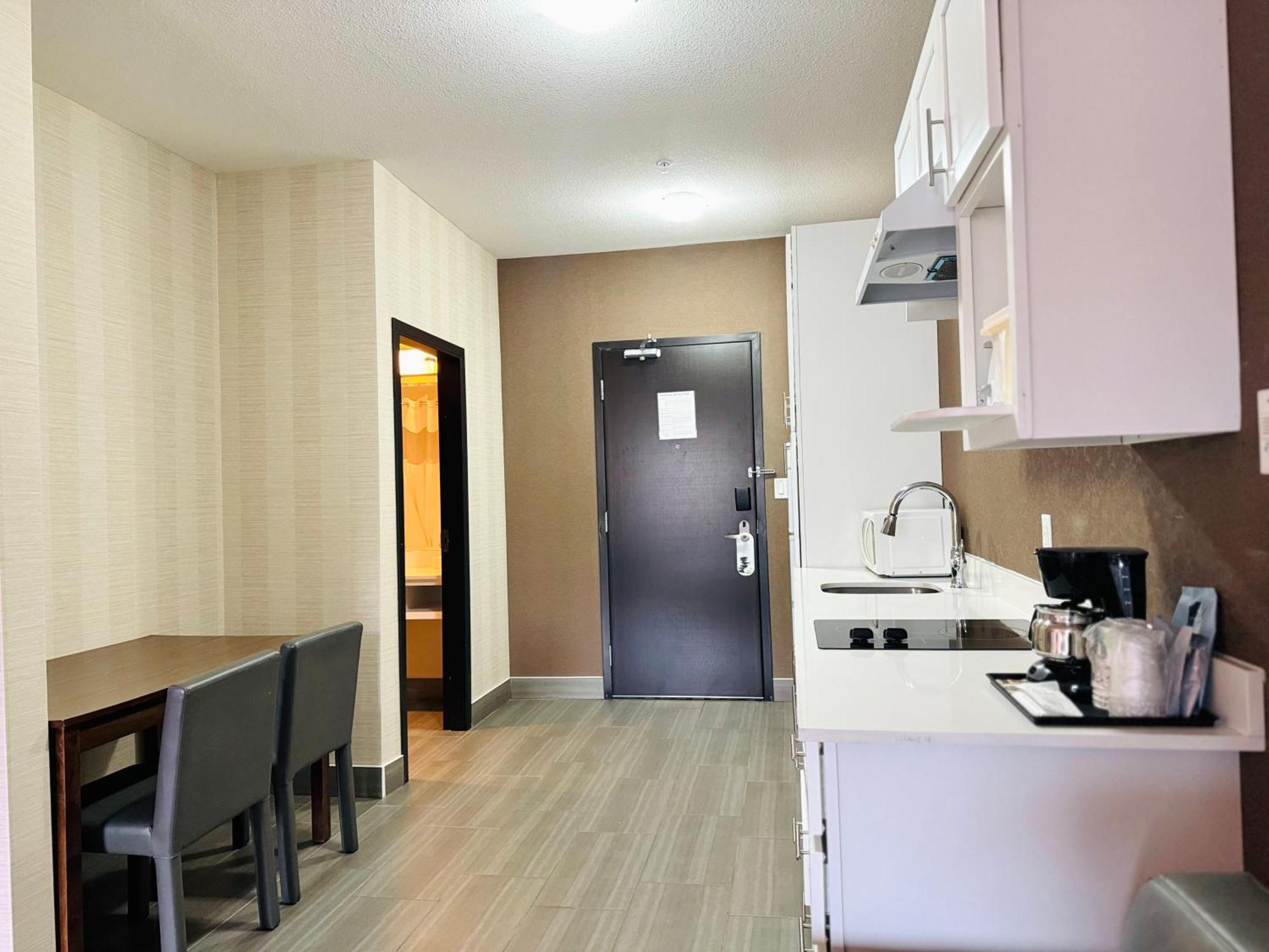 Southfort Inn Fort Saskatchewan Quarto foto